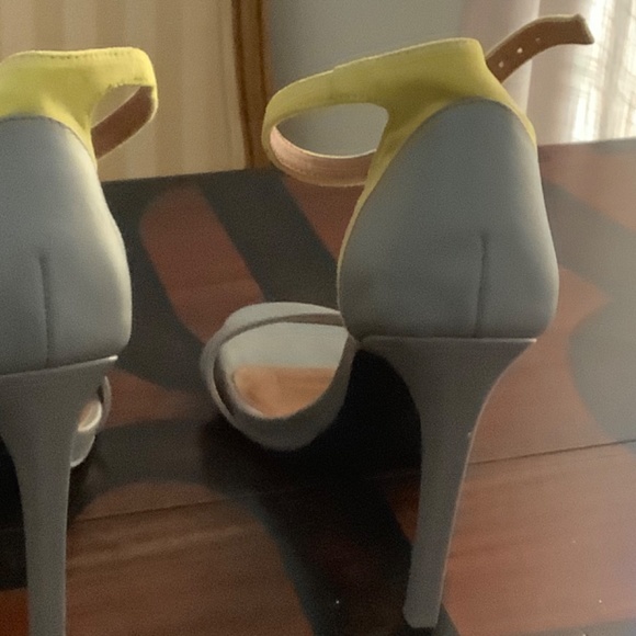 Aldo Gray Leather Open Toe Stilettos - Picture 5 of 7